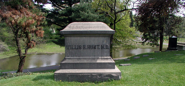 Dr. Willis H. Hunt grave marker detail