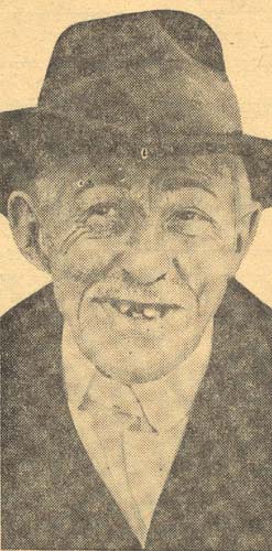 Frederick William Gilling, Camden newsstand operator