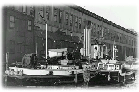 William L. Strong fireboat, built at Dialogue shipyard 1898