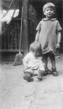 Theresa and Loretta Skolski