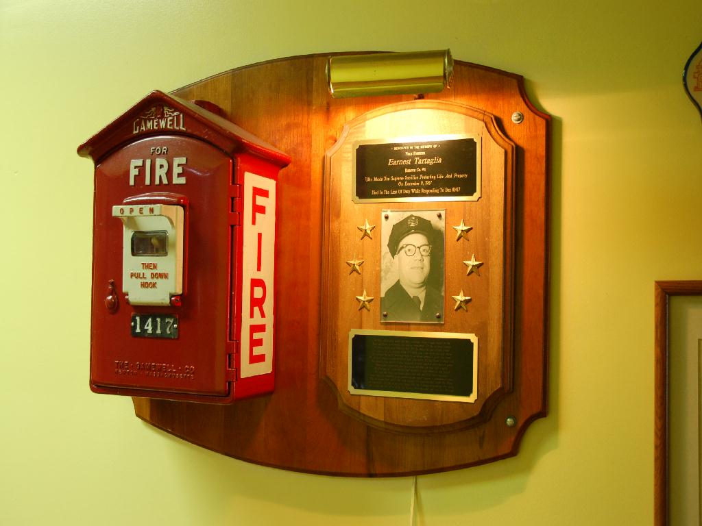 Box 1417 honoring fire fighter Ernest Tartaglia at Liberty Street Station, December 9, 2007