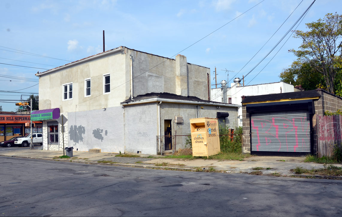 3200 River Avenue - October 18, 2011