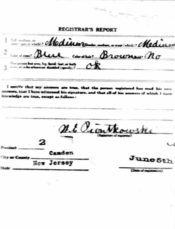 Harry Lynch Hallowell World War I draft registration card, registrar's report