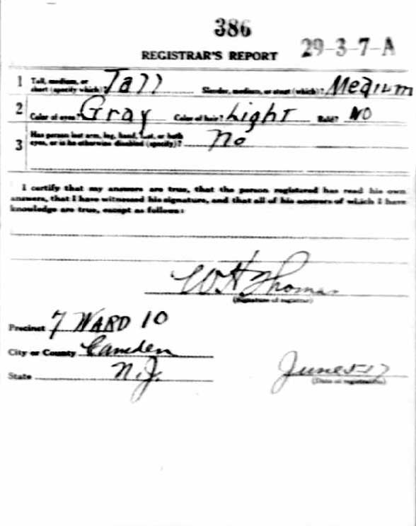 World War I draft registration card reverse (Registrar's Report) for John McKay, describing him as tall, medium build, gray eyes, light hair