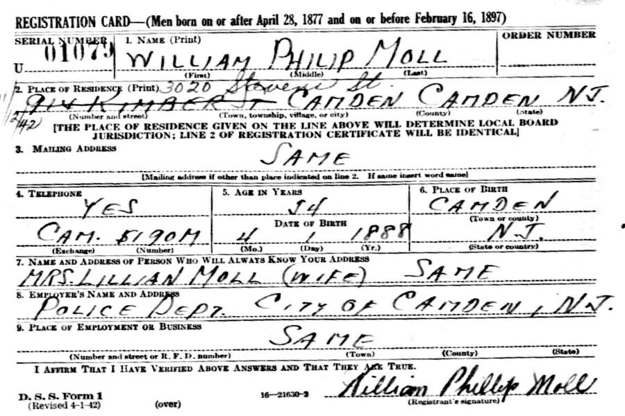 William Philip Moll Sr. — World War II draft card