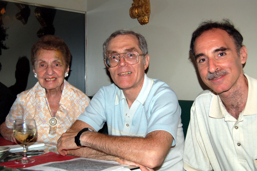 Cohen family reunion photo, July 30, 2006