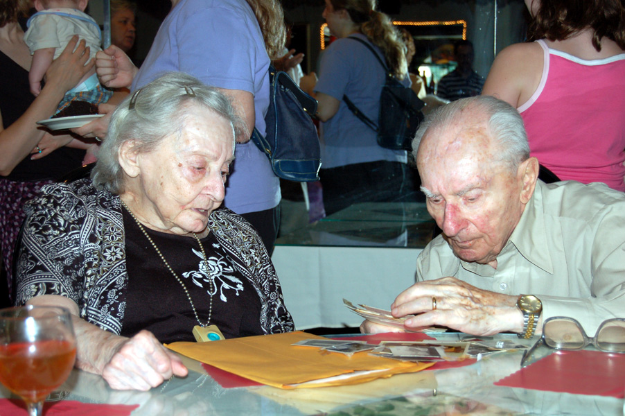Cohen family reunion photo, July 30, 2006