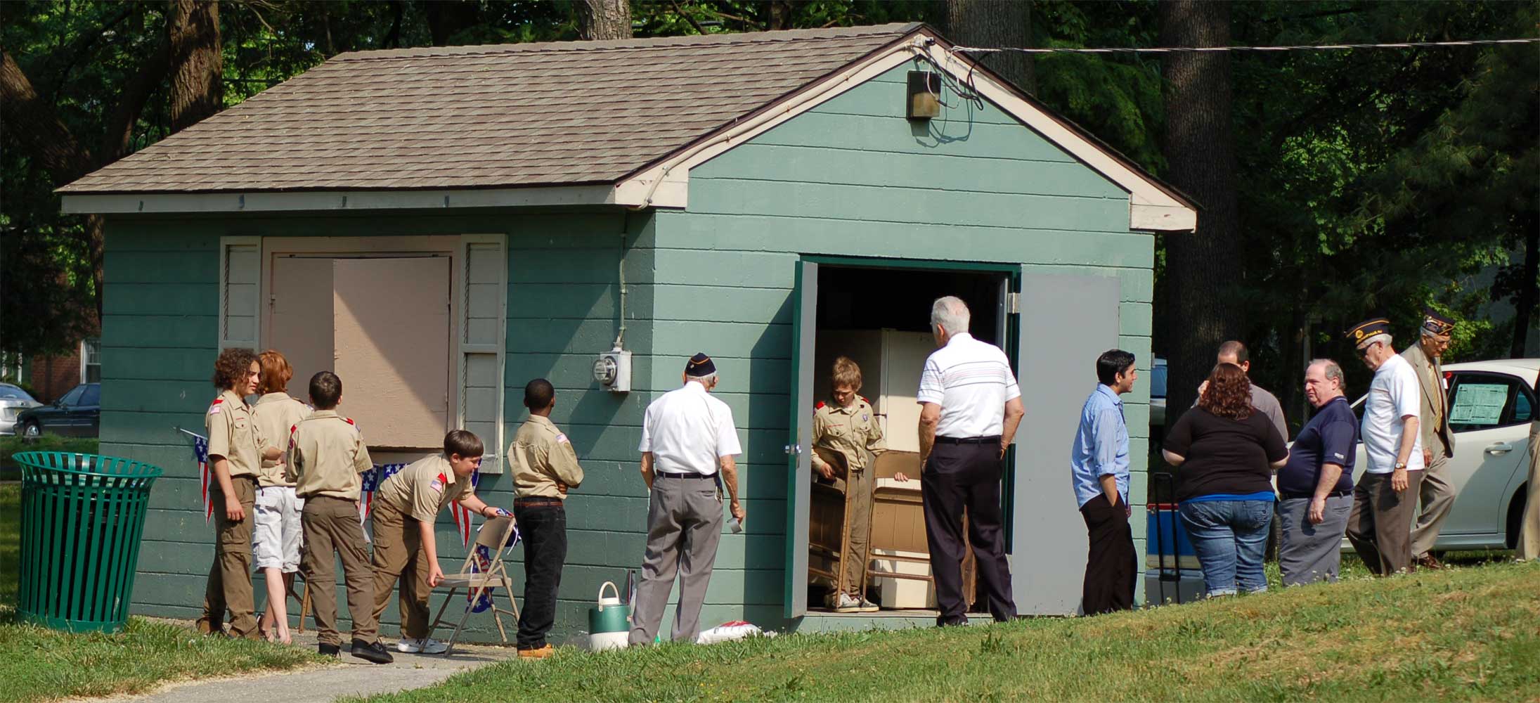 Memorial Day ceremony at Wellwood Memorial Park