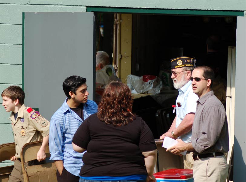 Memorial Day ceremony at Wellwood Memorial Park