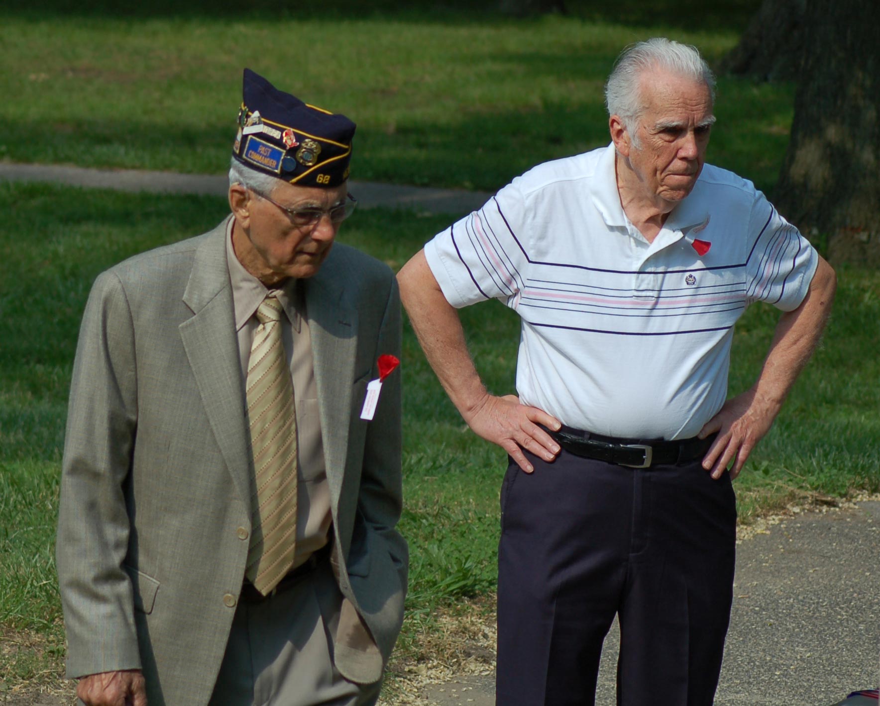 Memorial Day ceremony at Wellwood Memorial Park