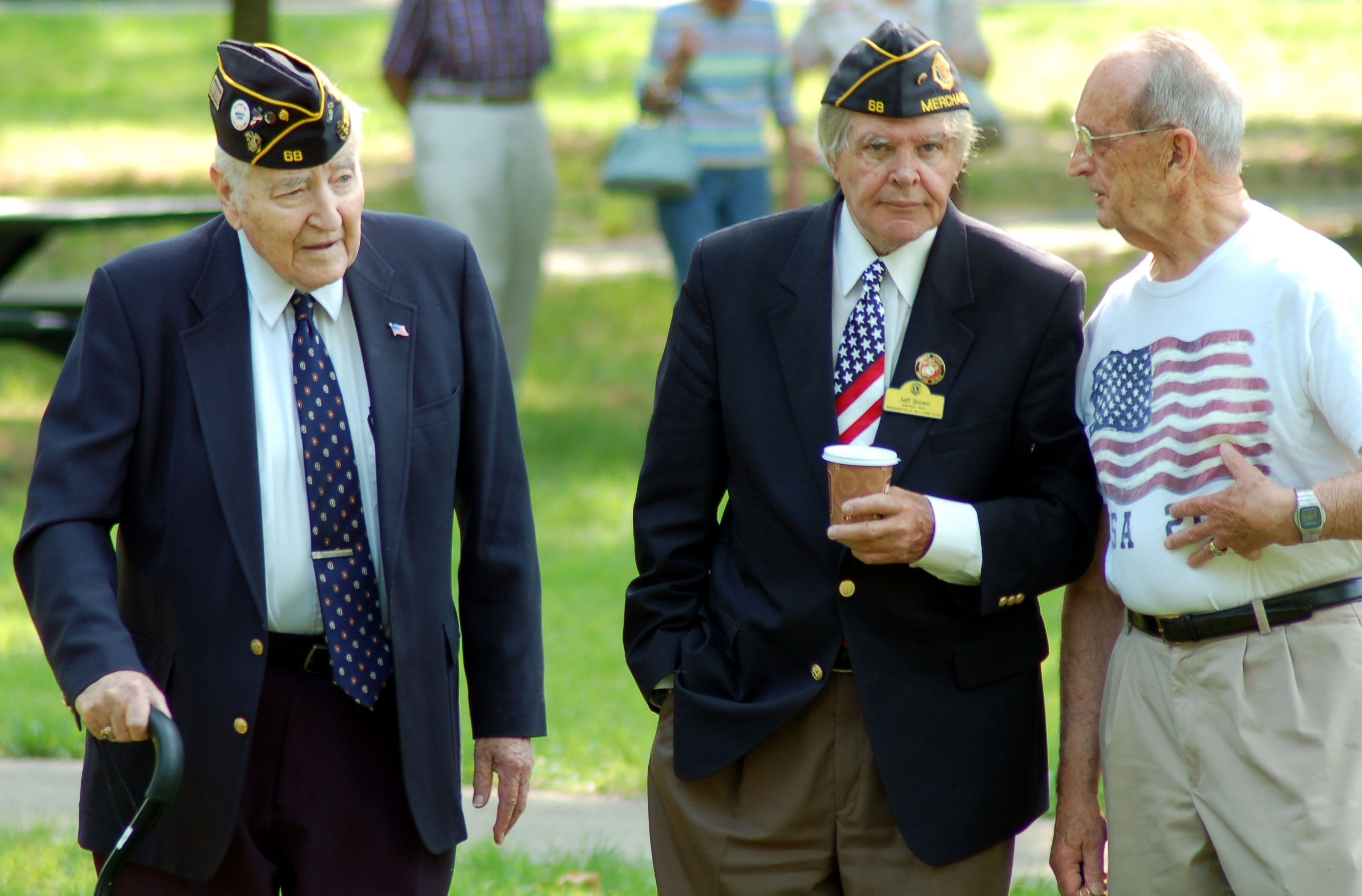 Memorial Day ceremony at Wellwood Memorial Park