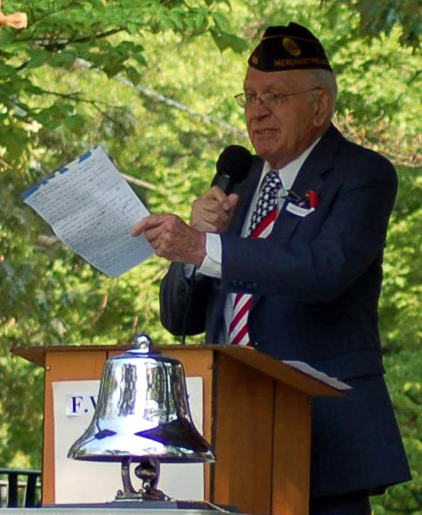 Memorial Day ceremony at Wellwood Memorial Park