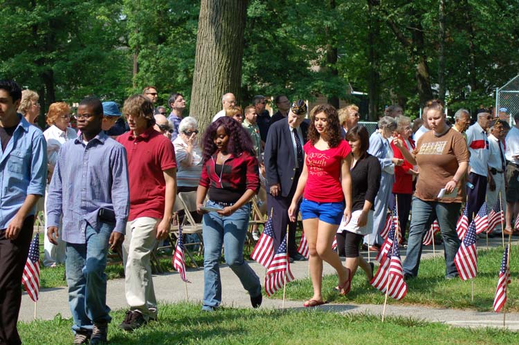 Memorial Day ceremony at Wellwood Memorial Park