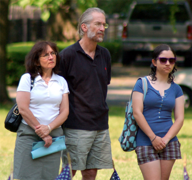 Memorial Day ceremony at Wellwood Memorial Park