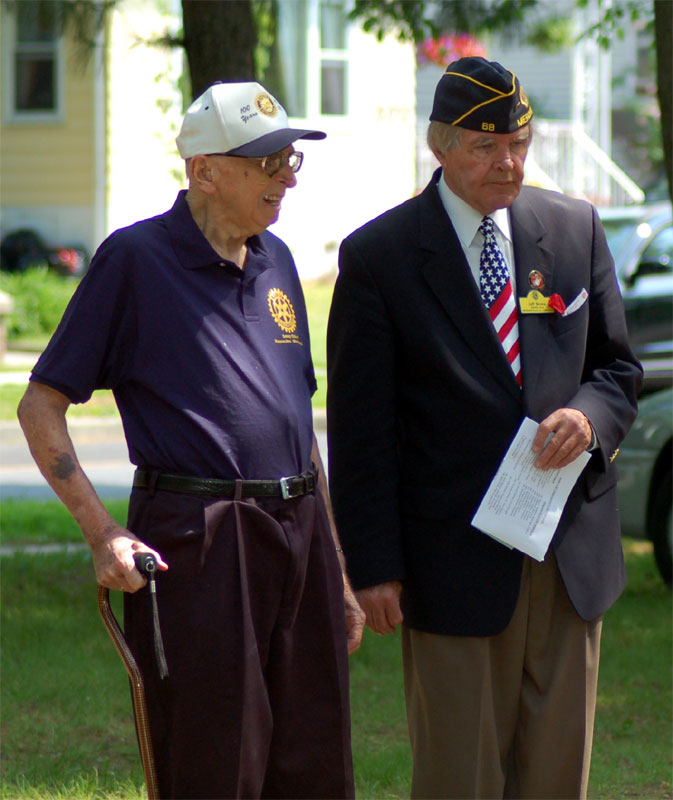 Memorial Day ceremony at Wellwood Memorial Park