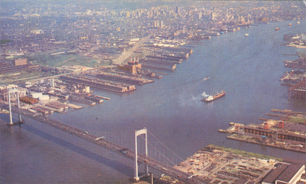 1960s view of the Walt Whitman Bridge