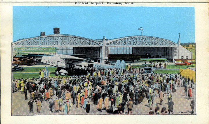 Central Airport, showing the Fokker F-32 Aircraft