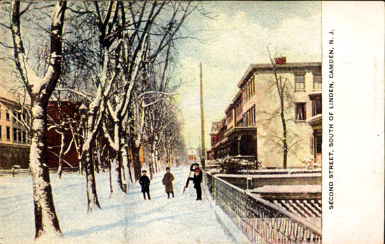 North 2nd Street, South of Linden Street, postcard from about 1900